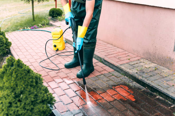 Best Factory Floor Cleaning  in Kaukauna, WI